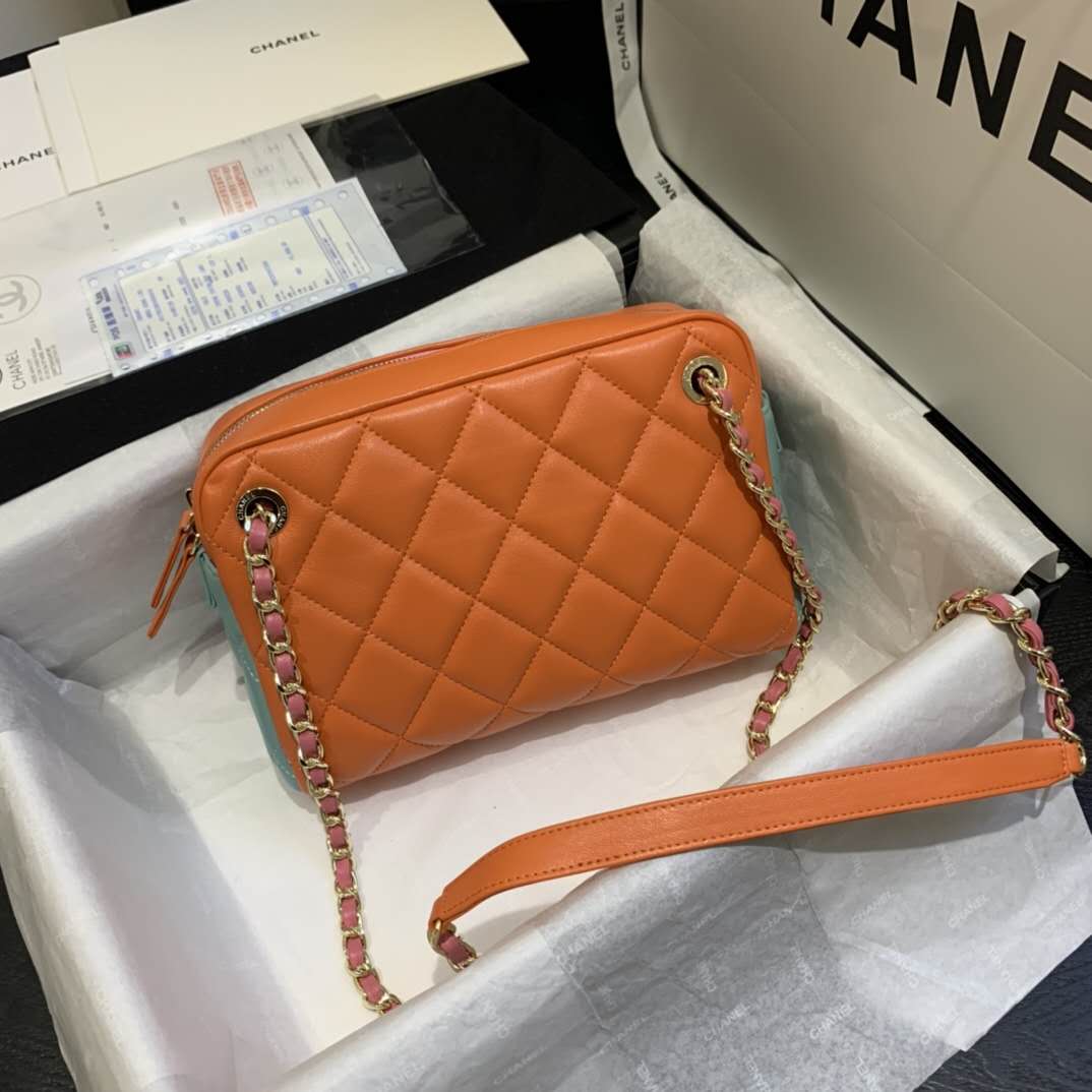 Chanel香奈儿新款球纹与羊皮二合一链条包包专柜原版原单包包