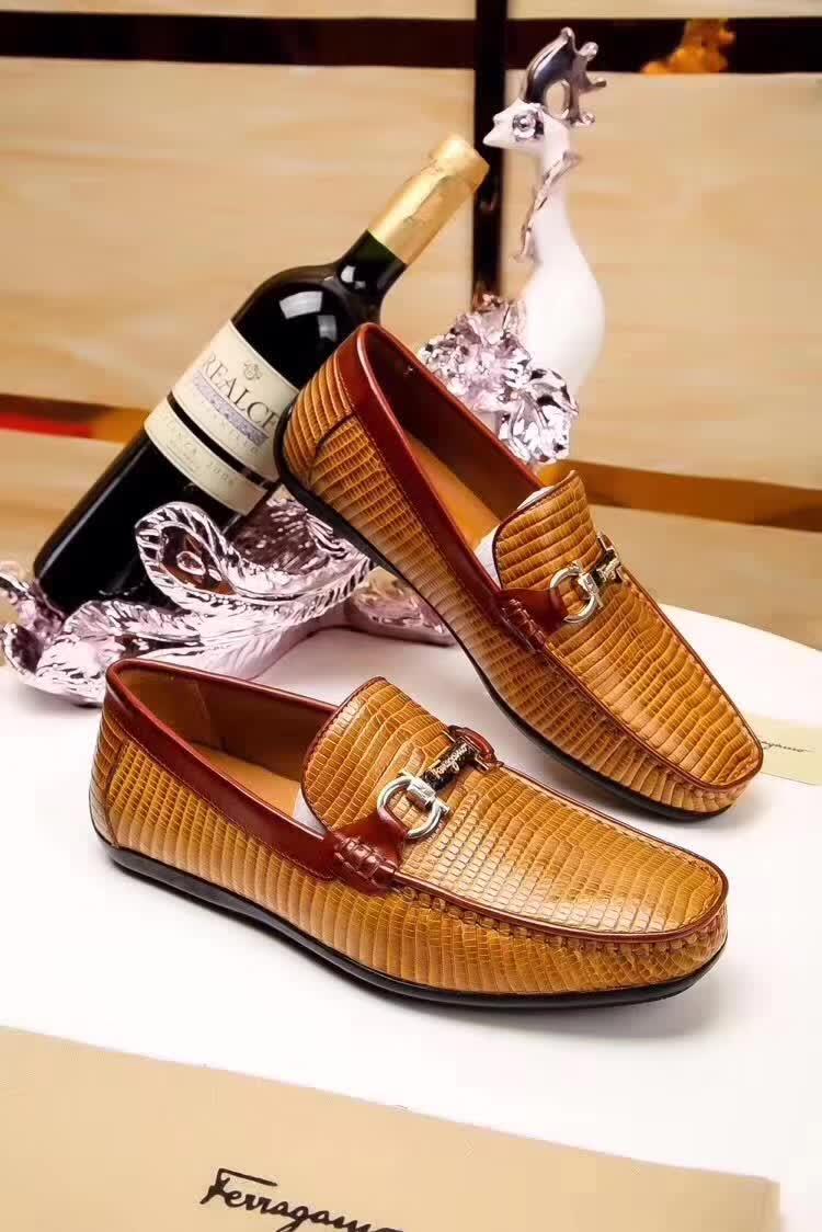奢侈品男鞋 广州奢侈品大牌男鞋工厂招微商代理一件代发