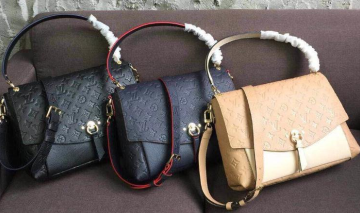 厂家男女皮包 钱包 包包代理一件代发货源，支持货到付款(www.zzx8.com)